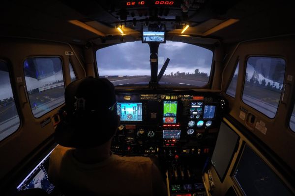 Motion simulator build by Fred Baron,with GS-105 Gseat Motion Simulator